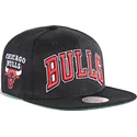cepur-plakana-melns-snapback-triple-play-no-chicago-bulls-nba-no-mitchell-ness
