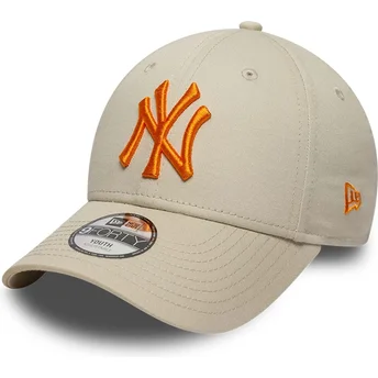 Casquette courbée beige ajustable avec logo orange pour enfant 9FORTY League Essential New York Yankees MLB New Era