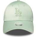 grune-gebogene-verstellbare-damenkappe-9forty-bow-back-satin-der-los-angeles-dodgers-mlb-von-new-era