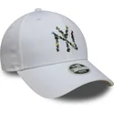 cap-izliekta-white-adjustable-strap-9forty-floral-infill-no-new-york-yankees-mlb-no-new-era