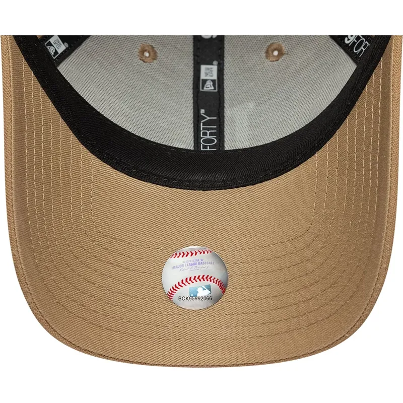 casquette-courbee-marron-ajustable-pour-femme-9forty-linen-los-angeles-dodgers-mlb-new-era