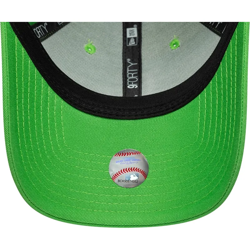 cepur-izliekta-zals-regulejams-9forty-league-essential-no-los-angeles-dodgers-mlb-no-new-era