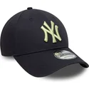 cepur-izliekta-tumsi-zils-regulejama-lente-9forty-league-essential-no-new-york-yankees-mlb-no-new-era