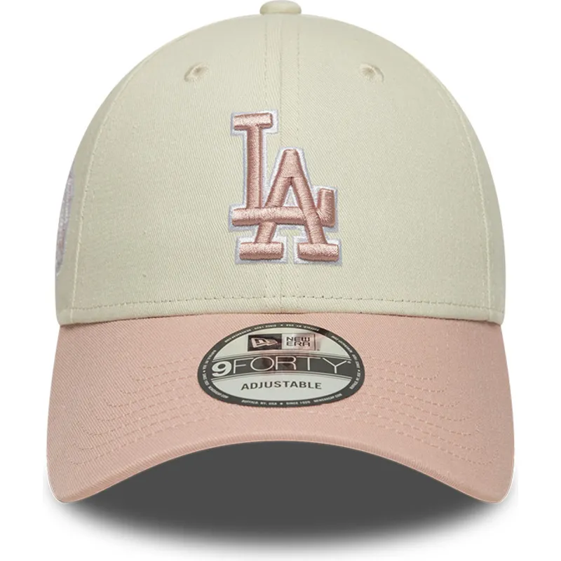 casquette-courbee-beige-et-rose-ajustable-avec-logo-rose-9forty-world-series-patch-los-angeles-dodgers-mlb-new-era