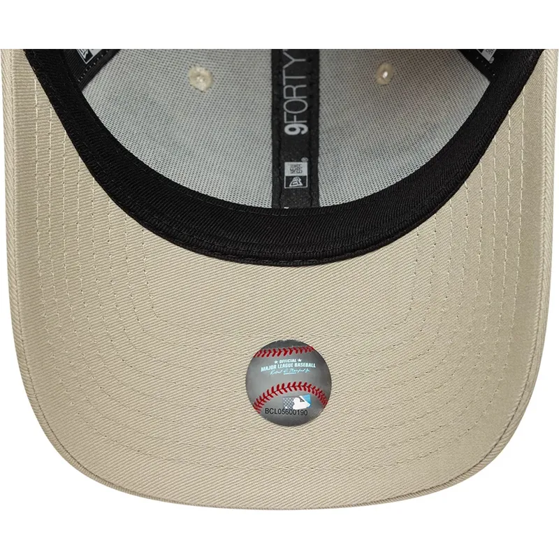 cepur-izliekta-bess-regulejams-9forty-city-icon-no-los-angeles-dodgers-mlb-no-new-era