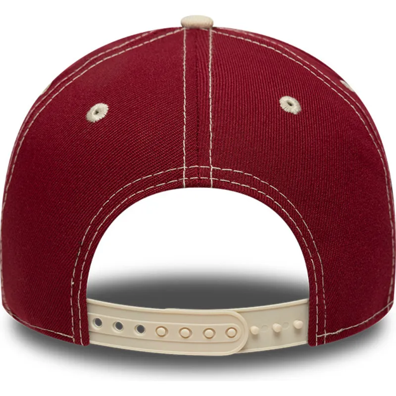 rote-und-beige-gebogene-snapback-kappe-e-frame-city-icon-der-chicago-bulls-nba-von-new-era