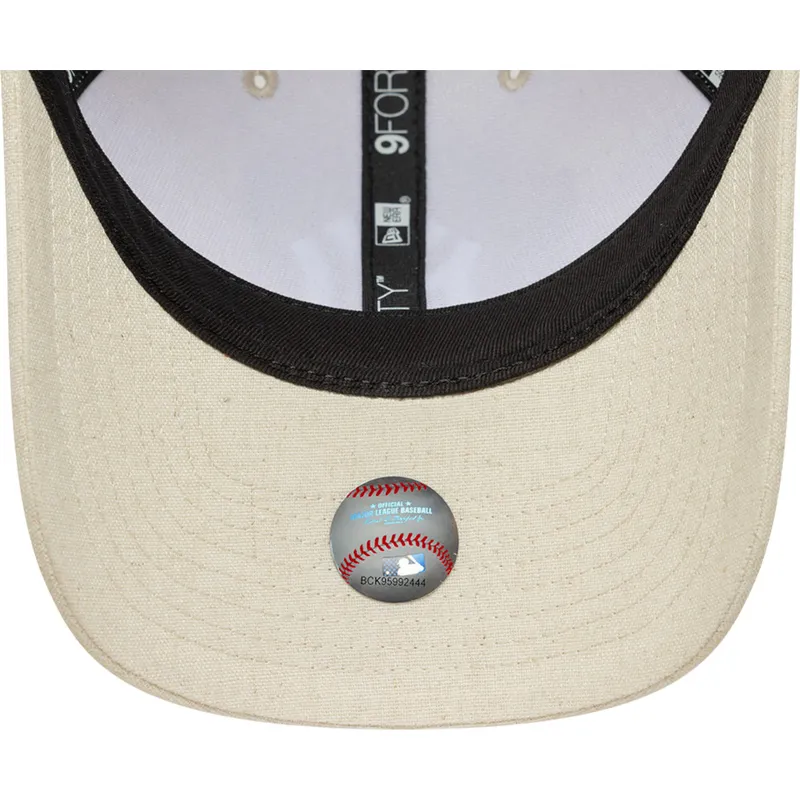 cap-izliekta-beige-snapback-9forty-m-crown-linen-no-new-york-yankees-mlb-no-new-era