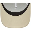 cap-izliekta-beige-snapback-9forty-m-crown-no-new-era