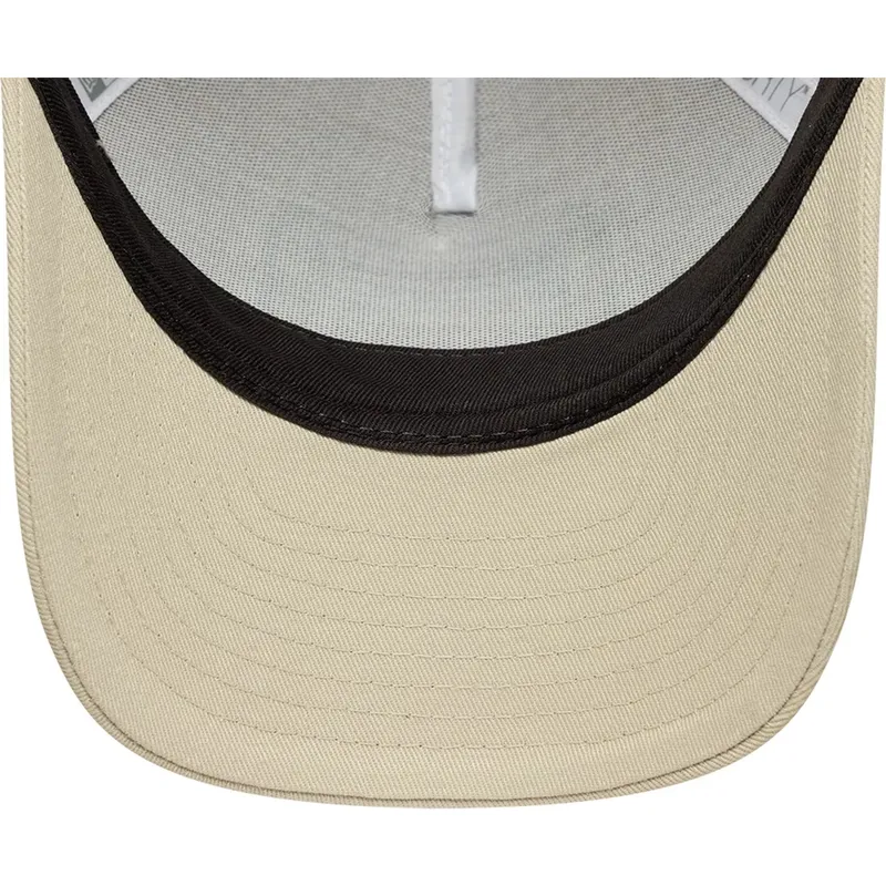 cepur-izliekta-soferis-bess-snapback-9forty-m-crown-a-frame-multi-patch-no-new-era