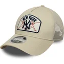 cap-izliekta-beige-snapback-9forty-m-crown-a-frame-no-new-york-yankees-mlb-no-new-era