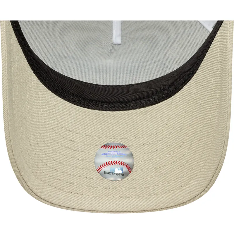 cap-izliekta-beige-snapback-9forty-m-crown-a-frame-no-new-york-yankees-mlb-no-new-era cap-izliekta-beige-snapback-9forty-m-crown-a-frame-no-new-york-yankees-mlb-no-new-era