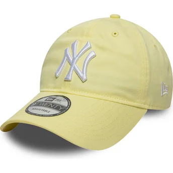 Casquette courbée jaune claire ajustable 9TWENTY League Essential New York Yankees MLB New Era
