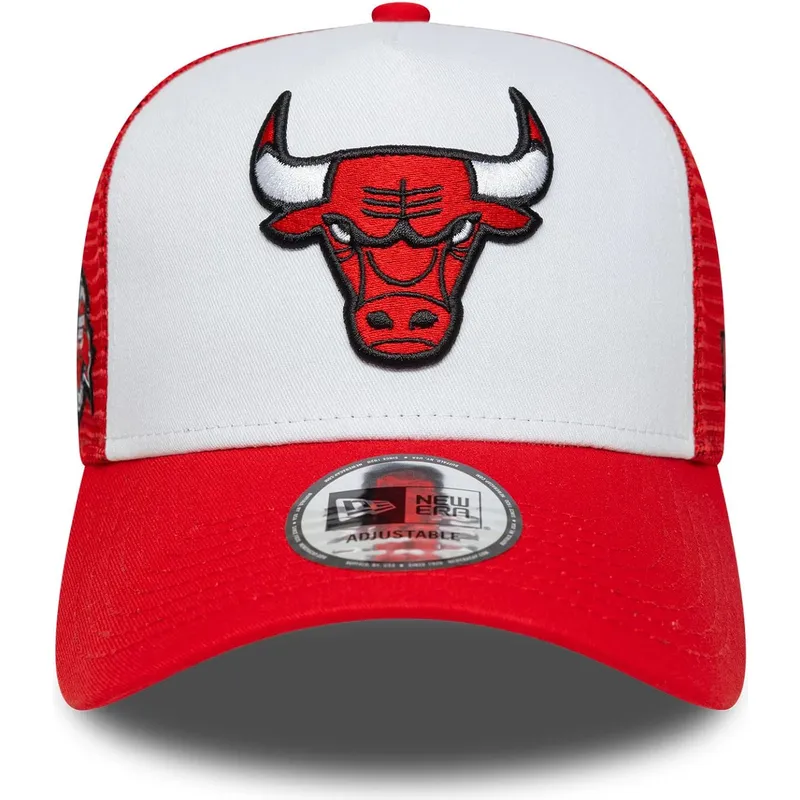cepur-izliekta-truckeris-sarkans-snapback-a-frame-side-patch-no-chicago-bulls-nba-no-new-era