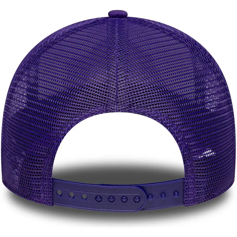casquette-trucker-violette-et-blanche-a-frame-side-patch-los-angeles-lakers-nba-new-era