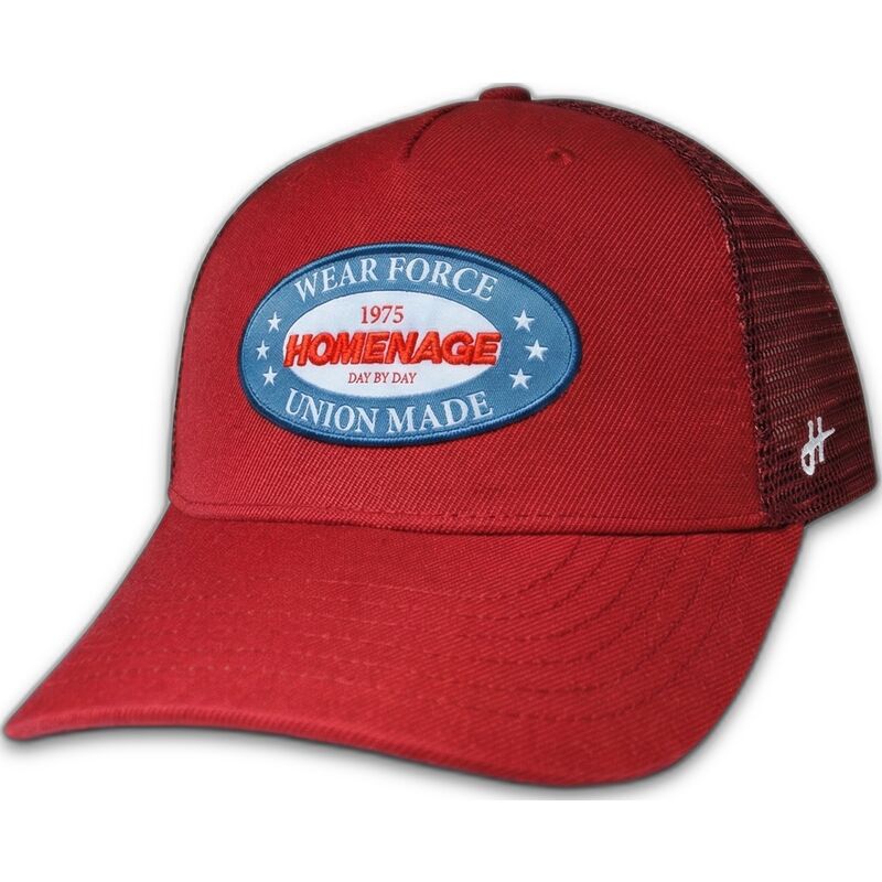 czerwona-czapka-trucker-union-workwear-the-trucker-od-homenage