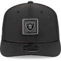 cepur-izliekta-melns-snapback-9seventy-stretch-snap-training-pack-2026-no-las-vegas-raiders-nfl-no-new-era