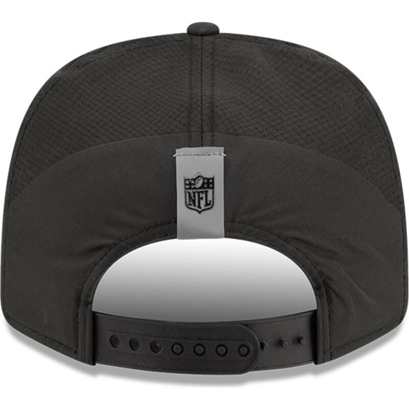 cepur-izliekta-melns-snapback-9seventy-stretch-snap-training-pack-2026-no-las-vegas-raiders-nfl-no-new-era