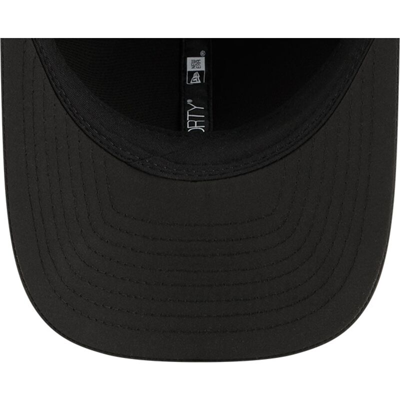cepur-izliekta-melns-snapback-9forty-m-crown-training-pack-2026-no-las-vegas-raiders-nfl-no-new-era