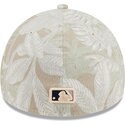 beige-gebogene-verstellbare-59forty-a-frame-leafy-palm-kappe-der-new-york-yankees-mlb-von-new-era