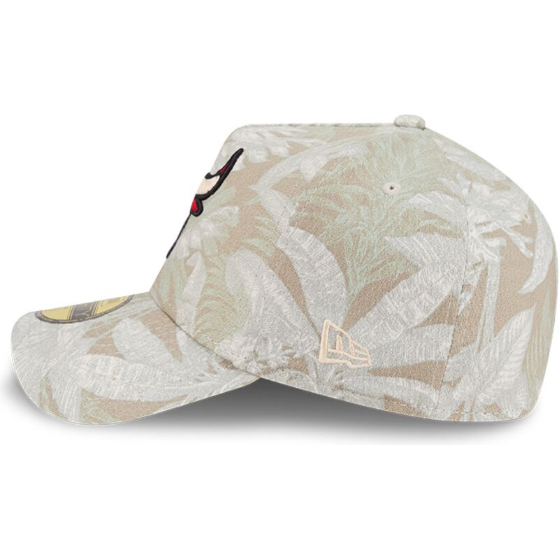 cap-izliekta-beige-ajustada-59forty-a-frame-leafy-palm-no-chicago-bulls-nba-no-new-era