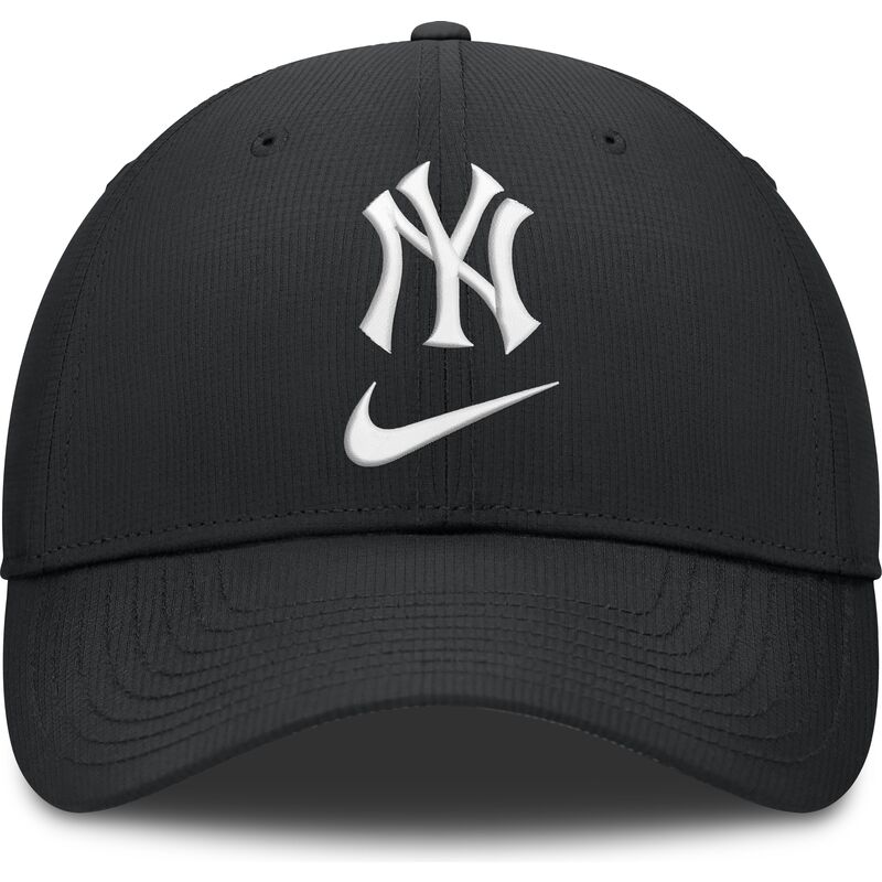 cepur-izliekta-melns-regulejama-lente-primetime-club-structured-uv-poly-ripstop-no-new-york-yankees-mlb-no-nike