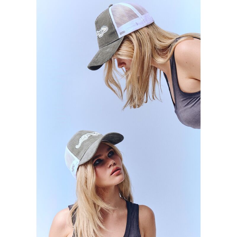 cepur-izliekta-truckeris-zals-snapback-embroidery-applique-cord-no-ed-hardy