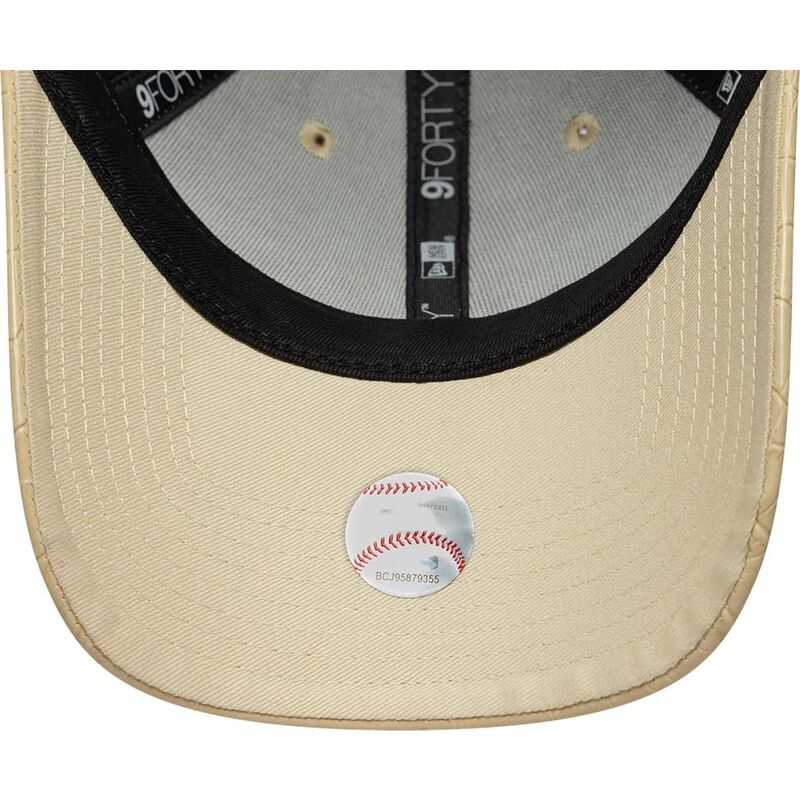 cepur-izliekta-bess-regulejams-9forty-pu-pattern-no-new-york-yankees-mlb-no-new-era cepur-izliekta-bess-regulejams-9forty-pu-pattern-no-new-york-yankees-mlb-no-new-era