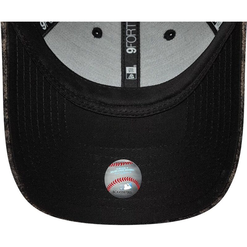 cepur-izliekta-leopards-regulejams-9forty-leopard-cosy-no-los-angeles-dodgers-mlb-no-new-era