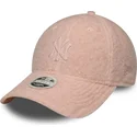 cepur-izliekta-roza-snapback-rosa-9forty-m-crown-winter-borg-no-new-york-yankees-mlb-no-new-era