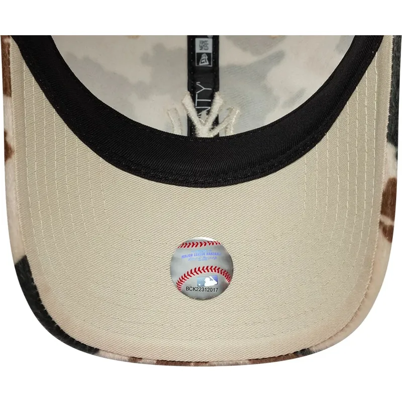 cepur-izliekta-bruns-regulejams-9twenty-animal-print-no-new-york-yankees-mlb-no-new-era cepur-izliekta-bruns-regulejams-9twenty-animal-print-no-new-york-yankees-mlb-no-new-era