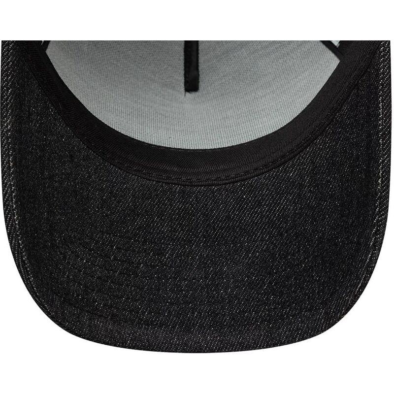 cepur-izliekta-truckeris-melns-snapback-a-frame-patch-denim-no-new-era