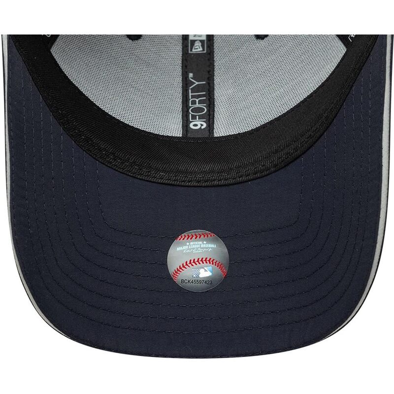 cepur-izliekta-tumsi-zils-regulejams-9forty-recycled-no-los-angeles-dodgers-mlb-no-new-era cepur-izliekta-tumsi-zils-regulejams-9forty-recycled-no-los-angeles-dodgers-mlb-no-new-era