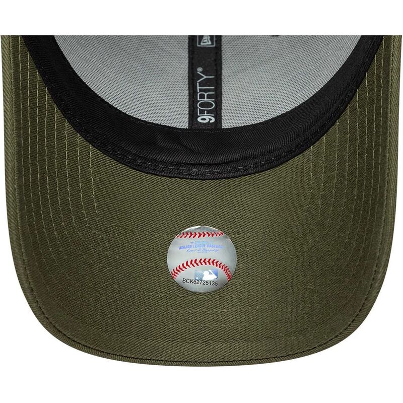 cepur-izliekta-zals-regulejams-9forty-outline-camo-no-new-york-yankees-mlb-no-new-era cepur-izliekta-zals-regulejams-9forty-outline-camo-no-new-york-yankees-mlb-no-new-era