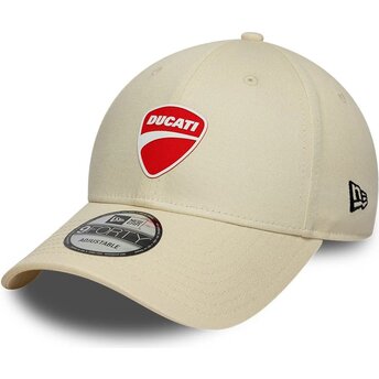 Cepur izliekta bēšs regulējams 9FORTY Core no Ducati Motor MotoGP no New Era