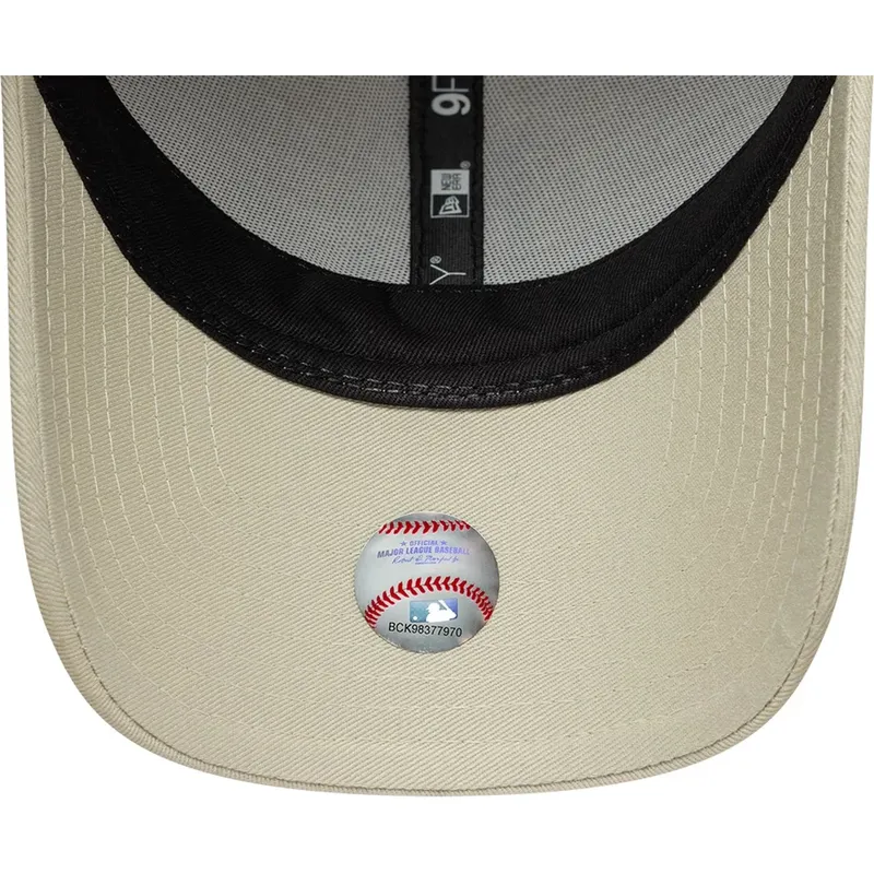 cepur-izliekta-bess-regulejams-9forty-faux-pony-infill-no-los-angeles-dodgers-mlb-no-new-era