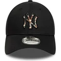 cepur-izliekta-melns-regulejams-9forty-faux-pony-infill-no-new-york-yankees-mlb-no-new-era