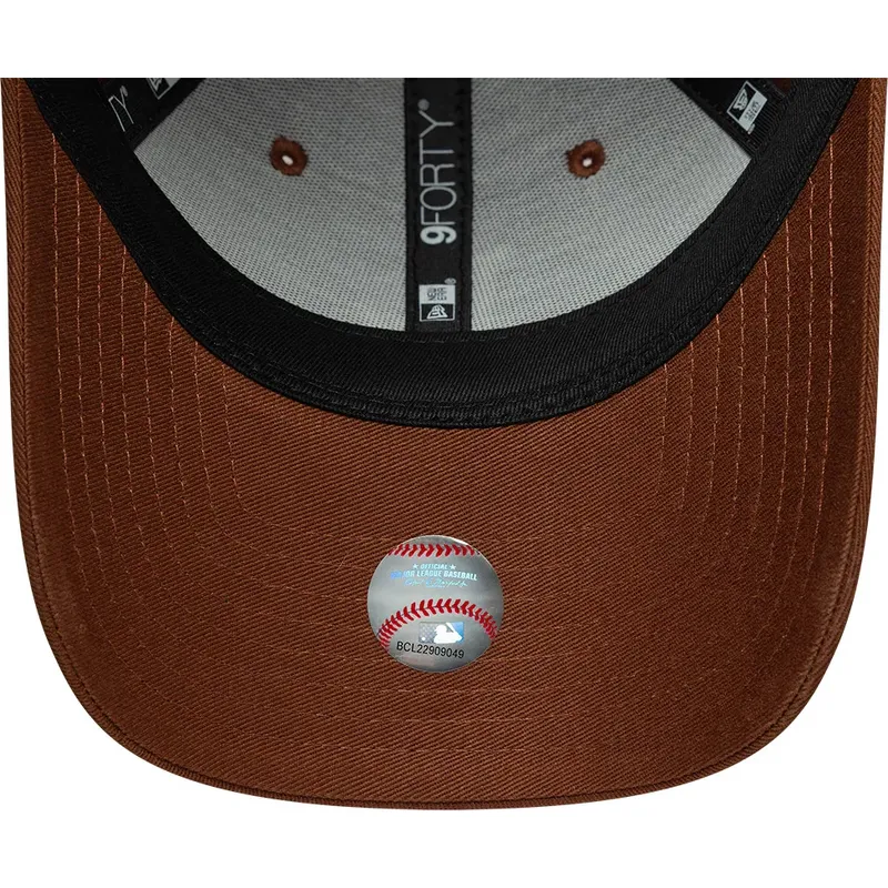 cepur-izliekta-bruns-regulejams-9forty-league-essential-midi-no-los-angeles-dodgers-mlb-no-new-era