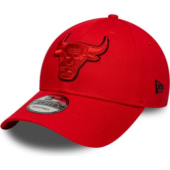 Cepur izliekta sarkans regulējams 9FORTY Outline no Chicago Bulls NBA no New Era