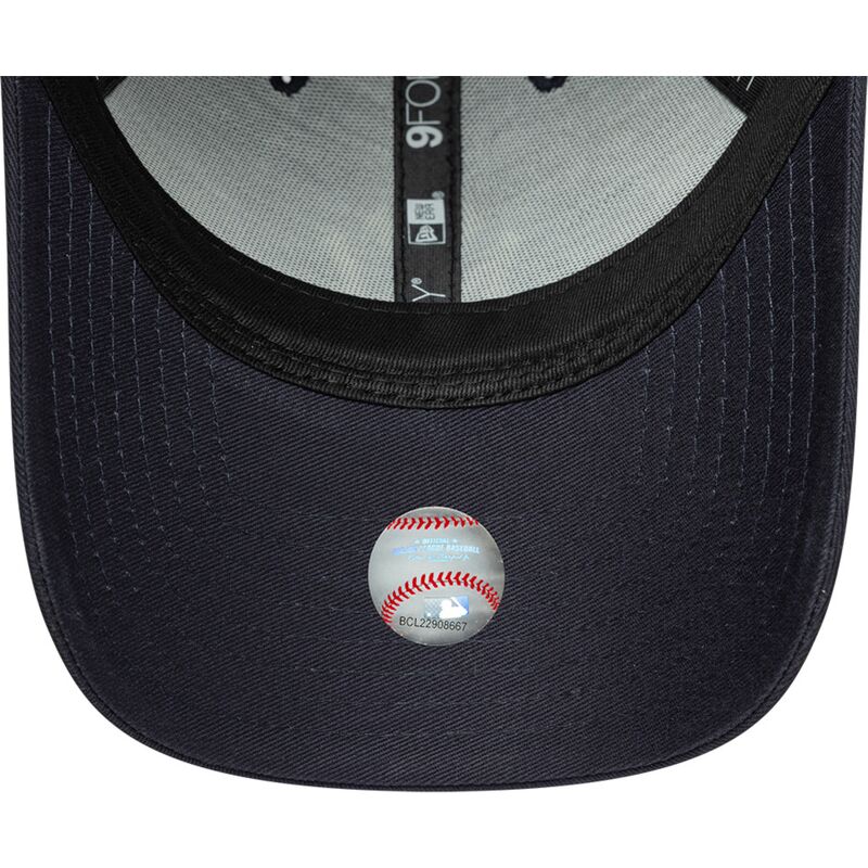 cepur-izliekta-tumsi-zils-regulejams-9forty-outdoor-icon-no-new-york-yankees-mlb-no-new-era