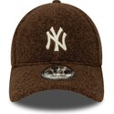 cepur-izliekta-bruns-snapback-9forty-winter-borg-no-new-york-yankees-mlb-no-new-era