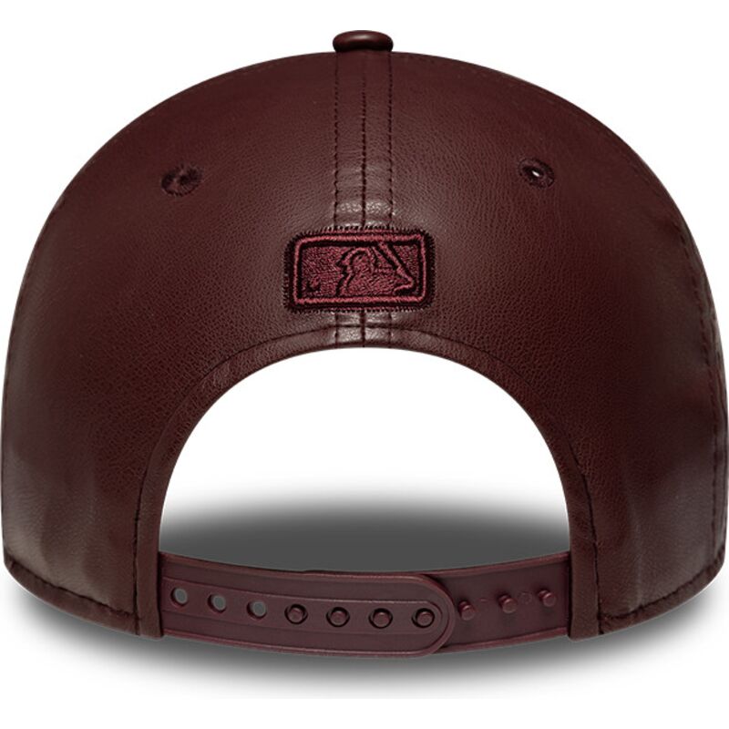 cepur-izliekta-bruns-snapback-9forty-m-crown-pu-diamante-no-new-york-yankees-mlb-no-new-era cepur-izliekta-bruns-snapback-9forty-m-crown-pu-diamante-no-new-york-yankees-mlb-no-new-era