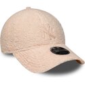 cepur-izliekta-roza-snapback-berniem-rosa-9forty-m-crown-winter-borg-no-new-york-yankees-mlb-no-new-era