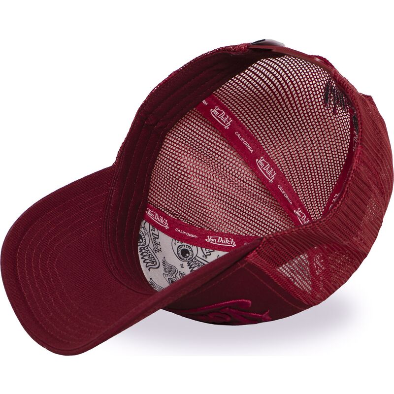 cepur-izliekta-truckeris-sarkans-snapback-emb07-no-von-dutch