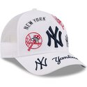 cepur-izliekta-truckeris-balts-snapback-9forty-m-crown-a-frame-all-over-no-new-york-yankees-mlb-no-new-era