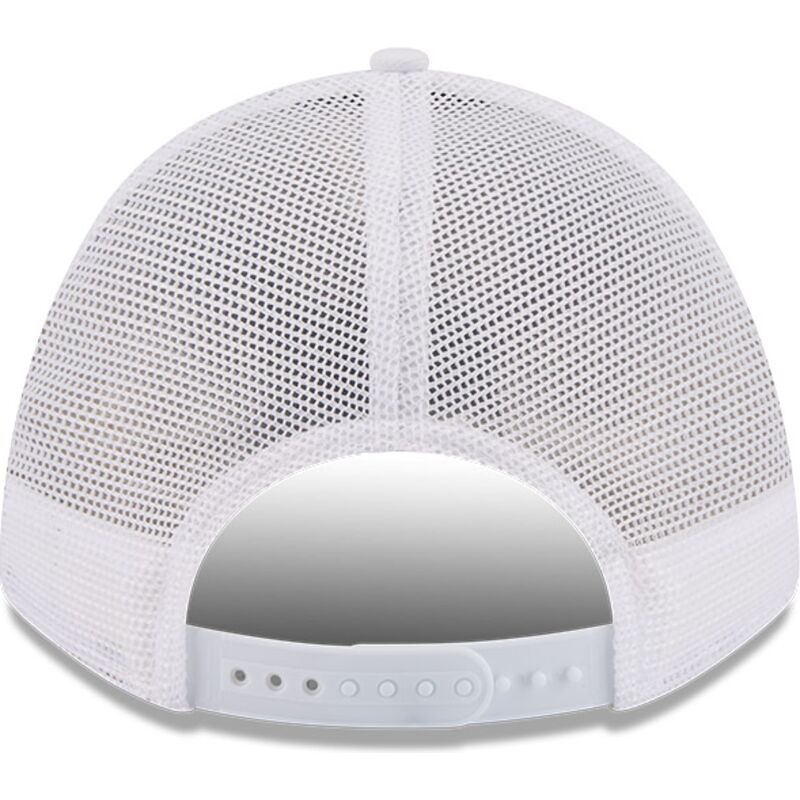cepur-izliekta-truckeris-balts-snapback-9forty-m-crown-a-frame-all-over-no-new-york-yankees-mlb-no-new-era cepur-izliekta-truckeris-balts-snapback-9forty-m-crown-a-frame-all-over-no-new-york-yankees-mlb-no-new-era