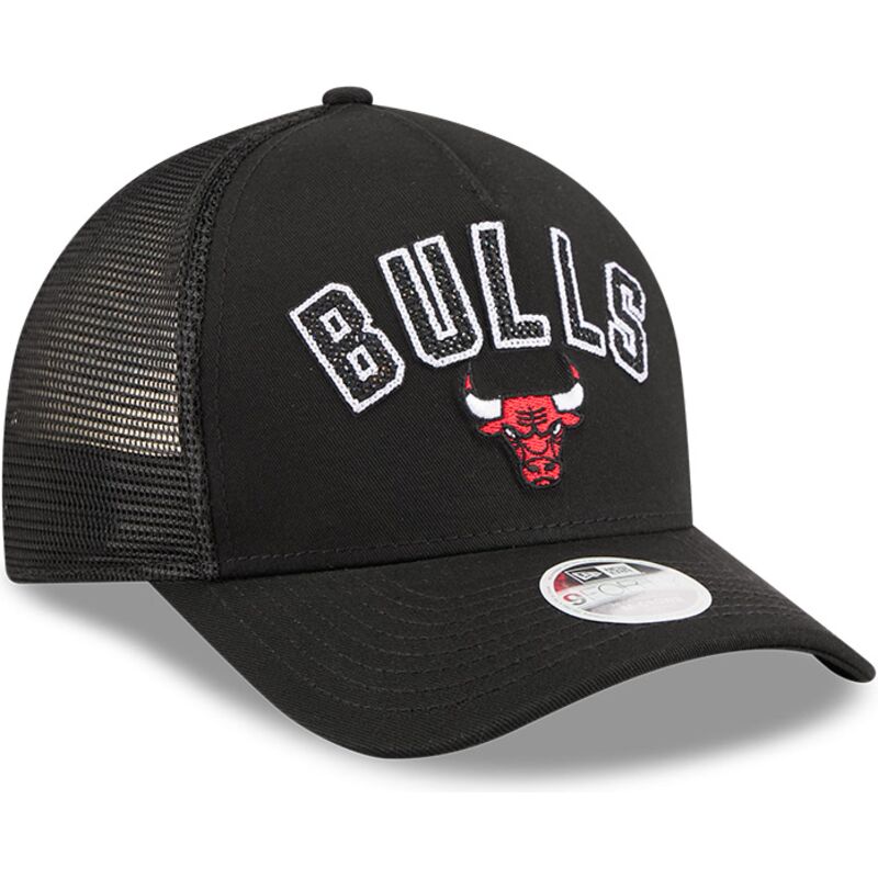 cepur-izliekta-truckeris-melns-snapback-9forty-m-crown-a-frame-pomp-no-chicago-bulls-nba-no-new-era