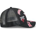 cepur-izliekta-truckeris-melns-snapback-9forty-m-crown-a-frame-all-over-no-chicago-bulls-nba-no-new-era