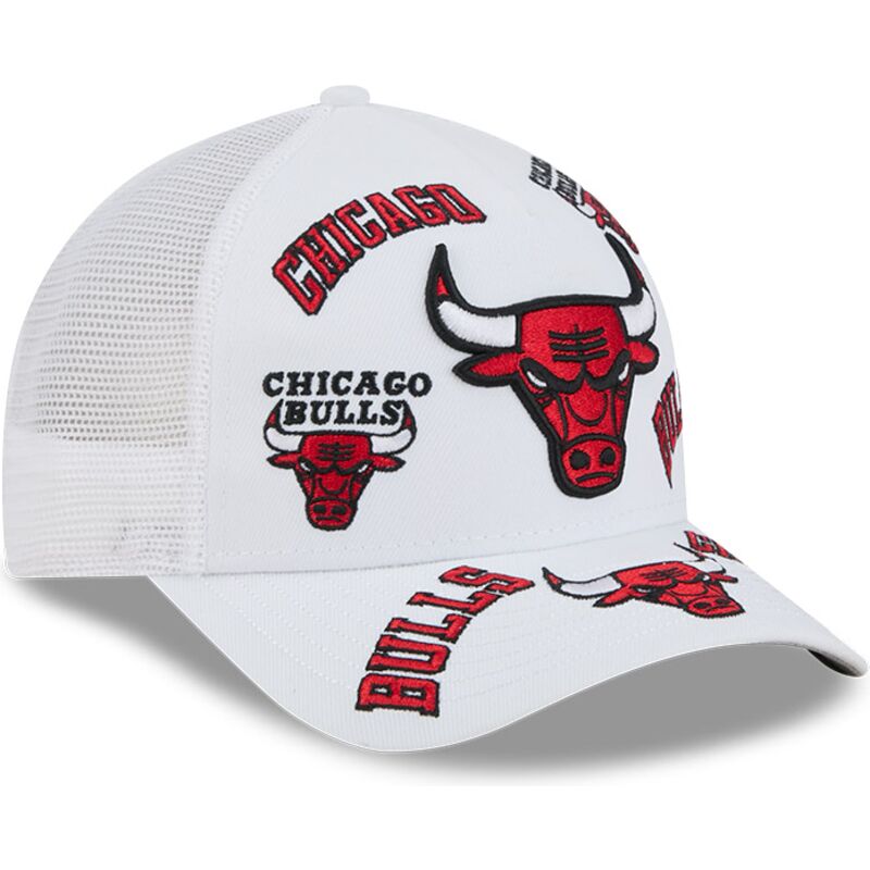 cepur-izliekta-truckeris-balts-snapback-9forty-m-crown-a-frame-all-over-no-chicago-bulls-nba-no-new-era