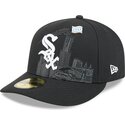 cepur-izliekta-melns-pieguloss-59fifty-pin-na-lifestyle-f1-no-chicago-white-sox-mlb-no-new-era