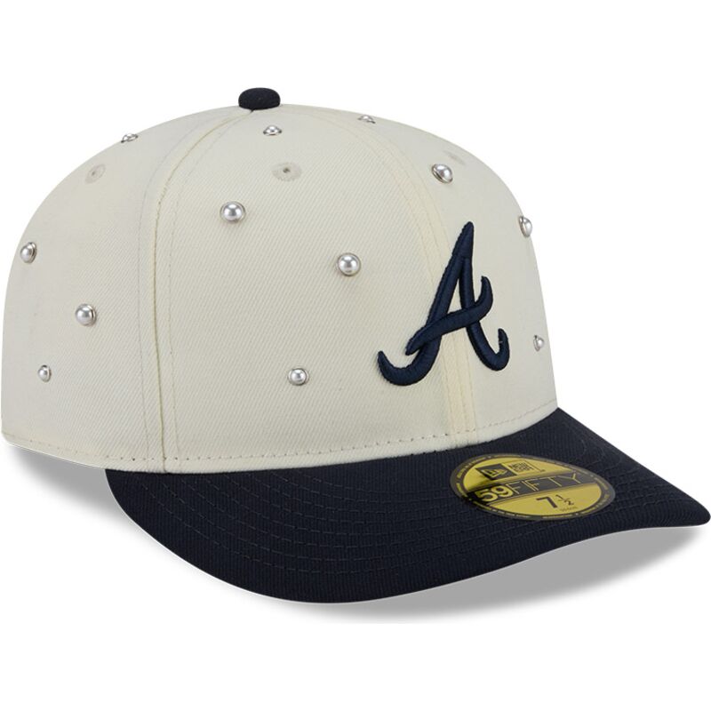 cepur-izliekta-bess-pieguloss-59fifty-beads-na-lifestyle-f1-no-atlanta-braves-mlb-no-new-era